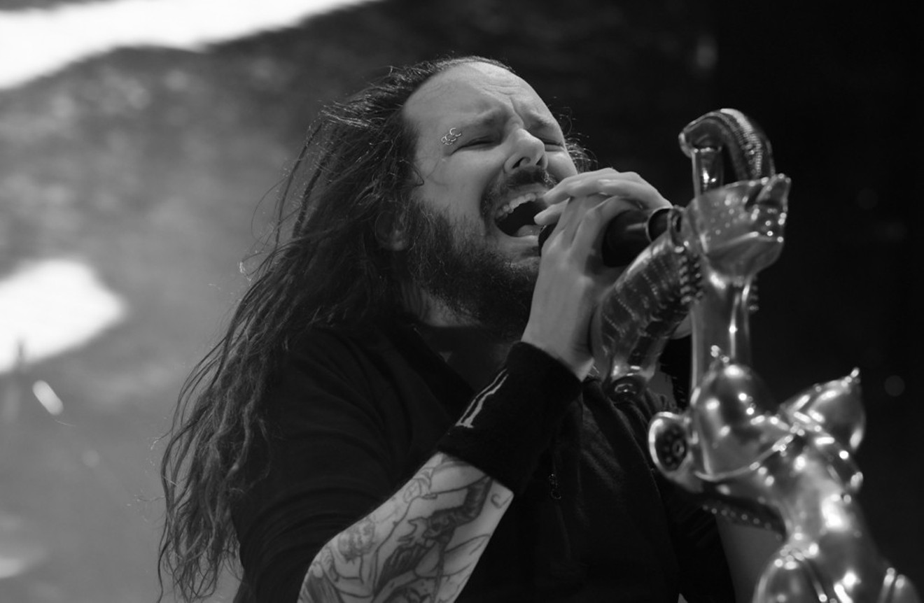 Korn opening for Rob Zombie in 2016.