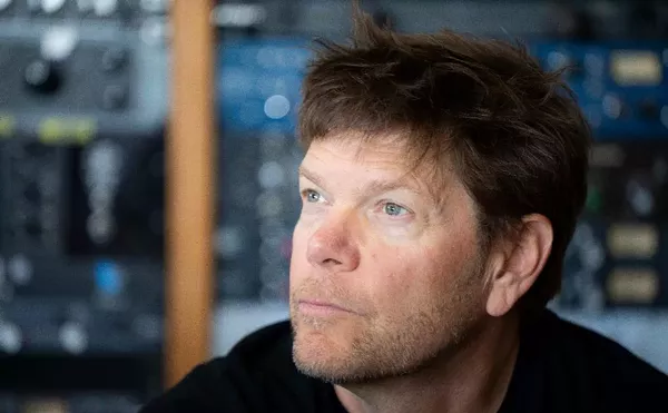 Image: Kyle Hollingsworth, Longtime SCI Keys Player, Drops Solo Album and Craft Beer Collab