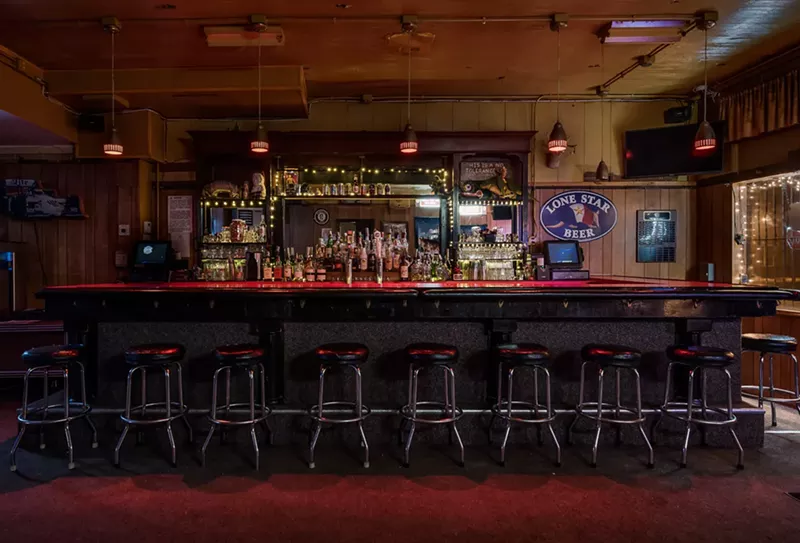Image: The Globe Hall bar.