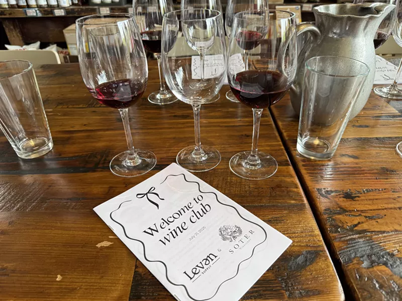Image: wine glasses and paper