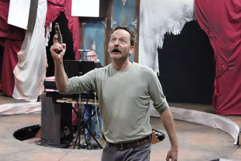 Image: An actor onstage.