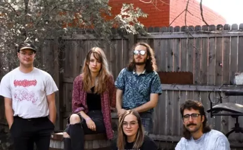 Image: Moodlighting Signals a Denver Indie-Pop Revival With Its Glowing Debut