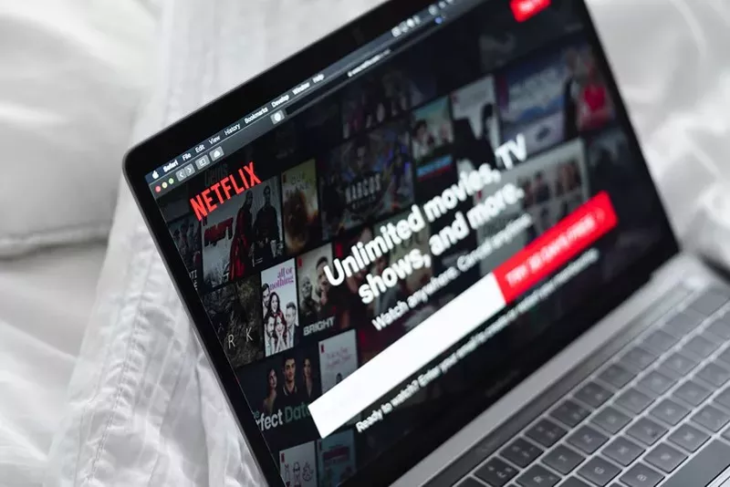 Image: Netflix login page on laptop