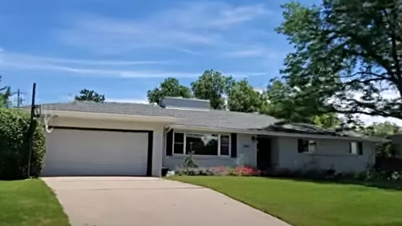 Image: A typical home in Holly Hills.