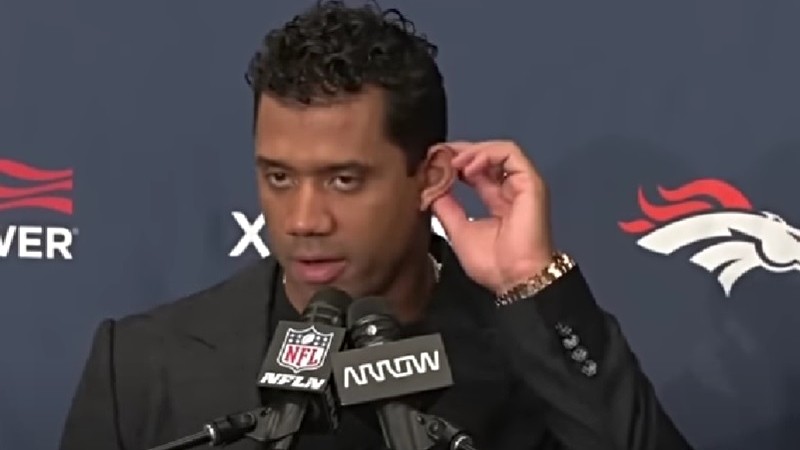 Broncos fans like Russell Wilson's recent Twitter activity - BVM