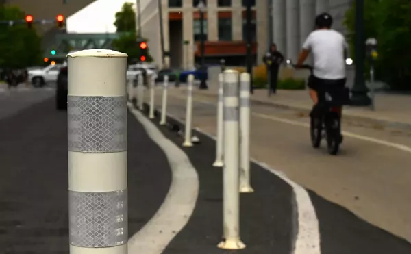 Image: No Flex Zone: Denver Urban Policy Advocates Want Bike Lane Dividers Back