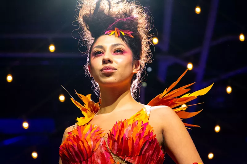 Image: At Paper Fashion Show, garments must be made from 90 percent paper.