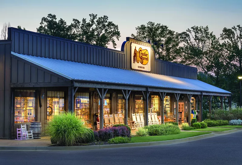 Image: front of a cracker barrel