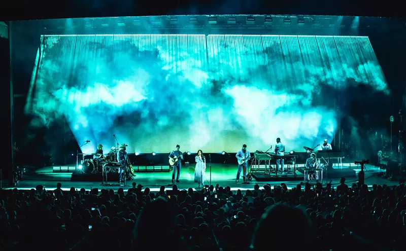 Image: Photos: Kacey Musgraves Dazzles Fiddler's Green With Deeper Well World Tour