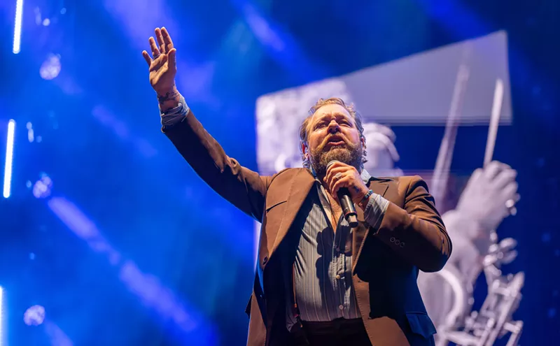 Image: Photos: Nathaniel Rateliff &amp; the Night Sweats Return Home