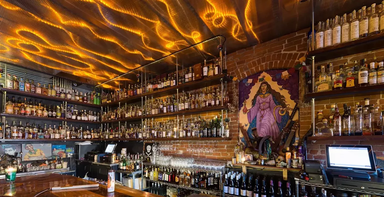 Image: Raise a Glass: Finn's Manor Turning Ten This Weekend