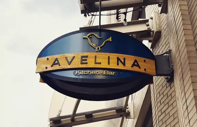Image: restaurant sign
