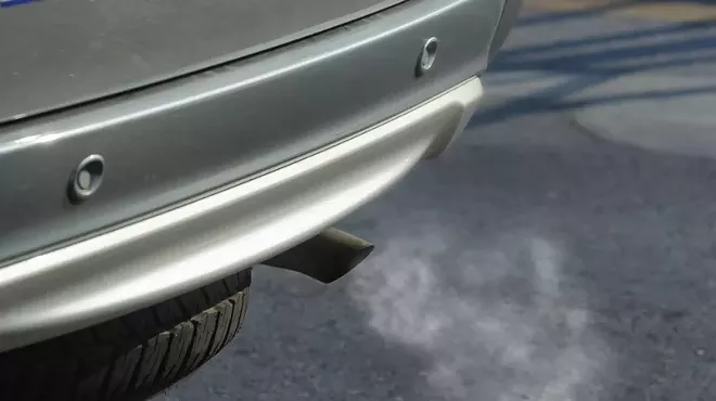 tailpipe and car exhaust