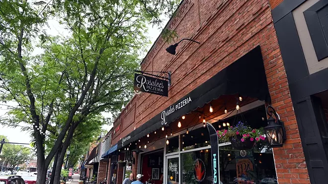 pizza joint outside