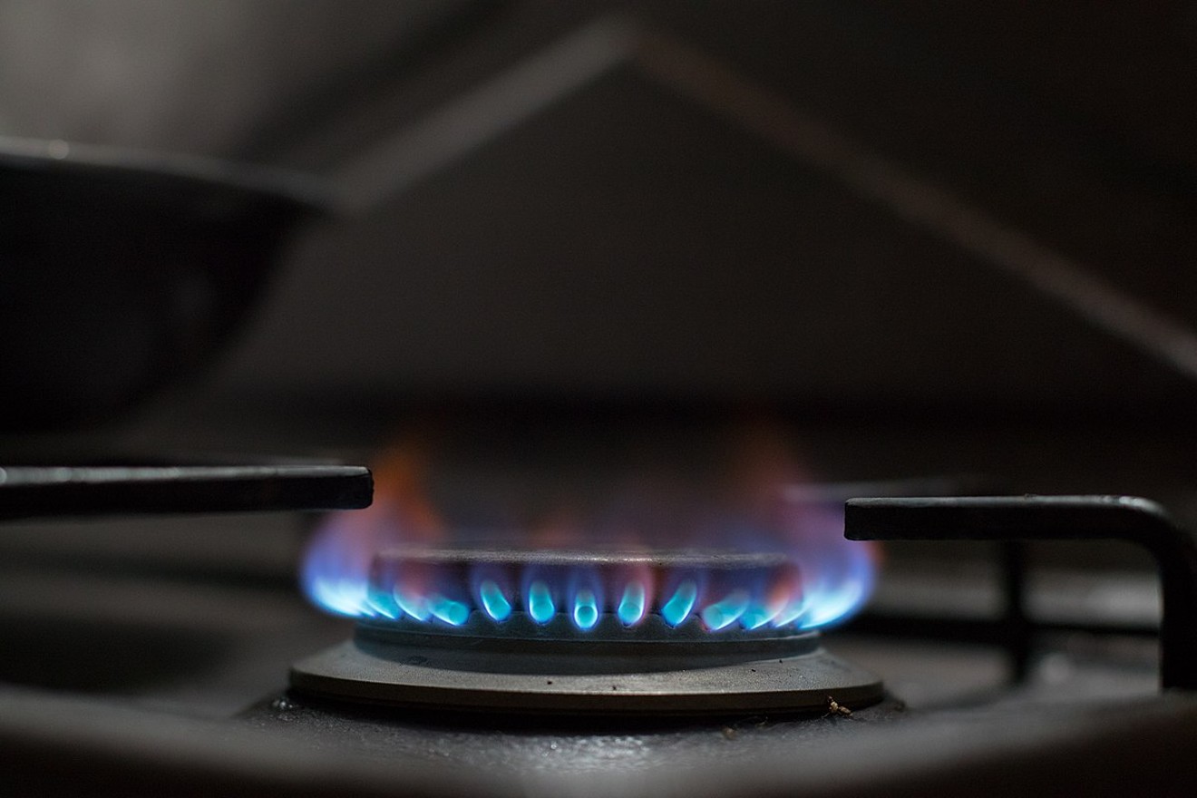 Gas stoves leak pollutants into the air.
