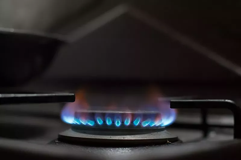 Image: Gas stoves leak pollutants into the air.