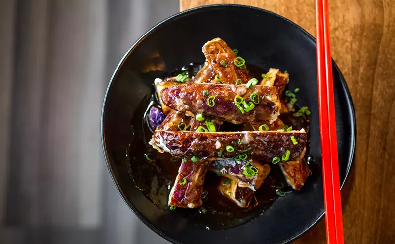 Image: Review: Q House Will Make You Forget Moo Shu Pork Ever Existed