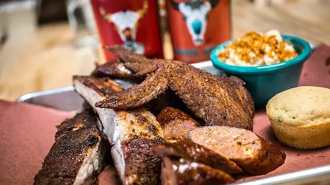 Image: Roaming Buffalo Bar-B-Que
