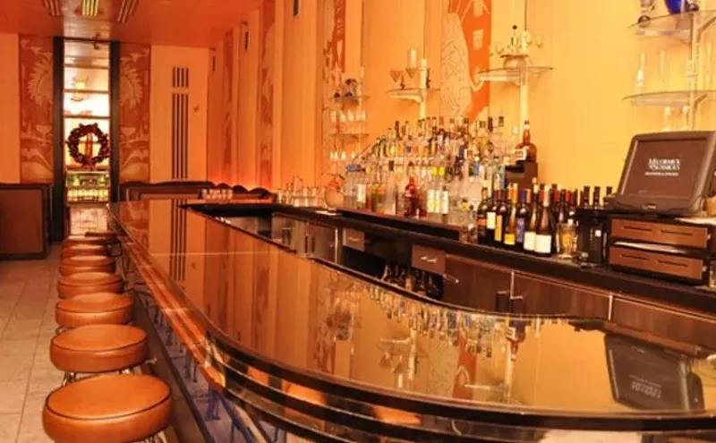 Image: Sage Brings the Cruise Room Back to a Safe Harbor at the Oxford Hotel