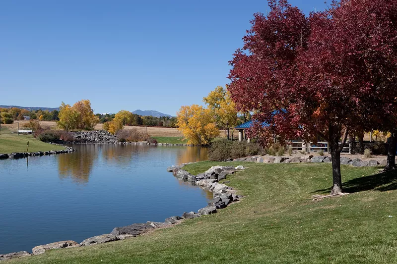 Image: park with lake