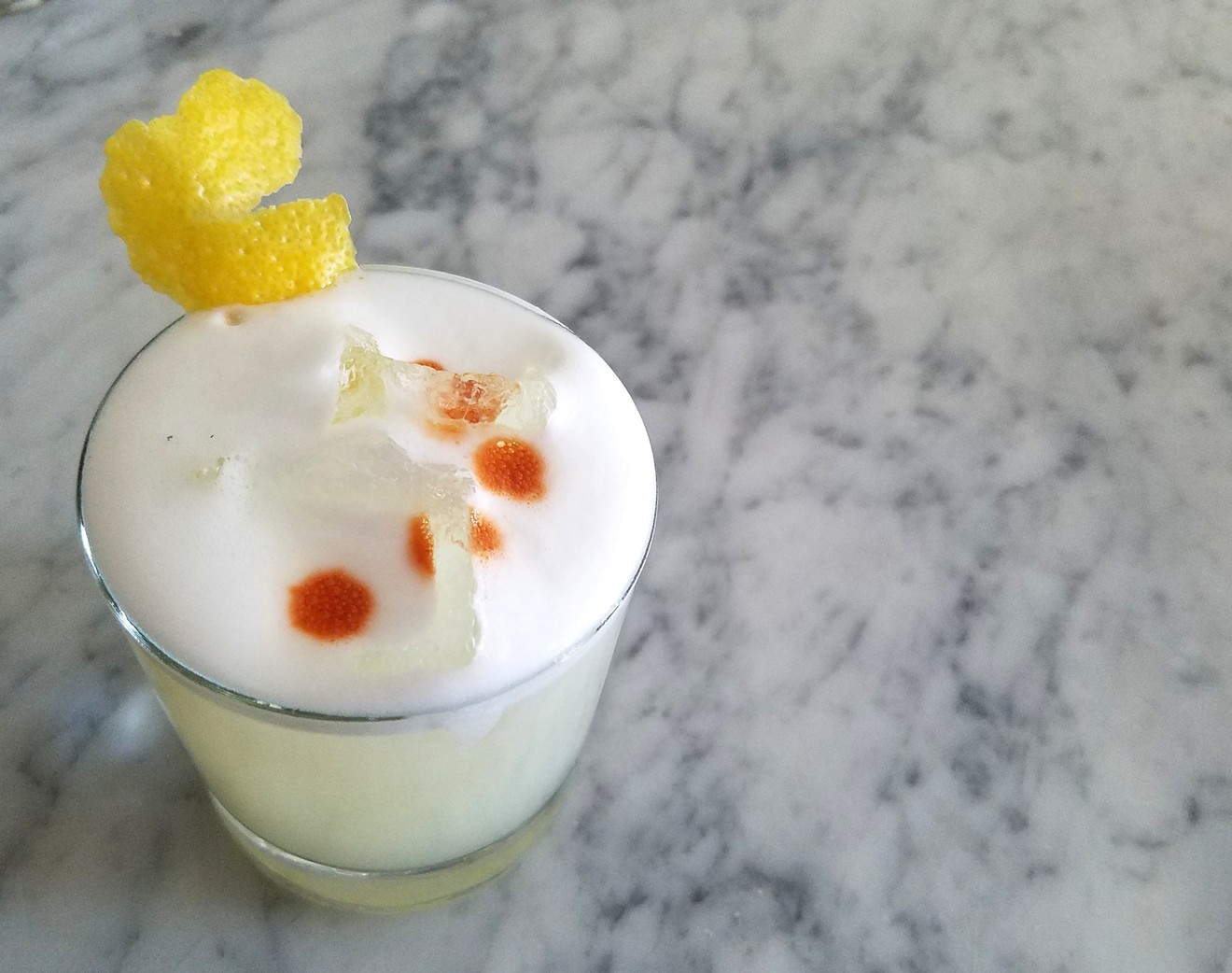A refreshing pisco sour.