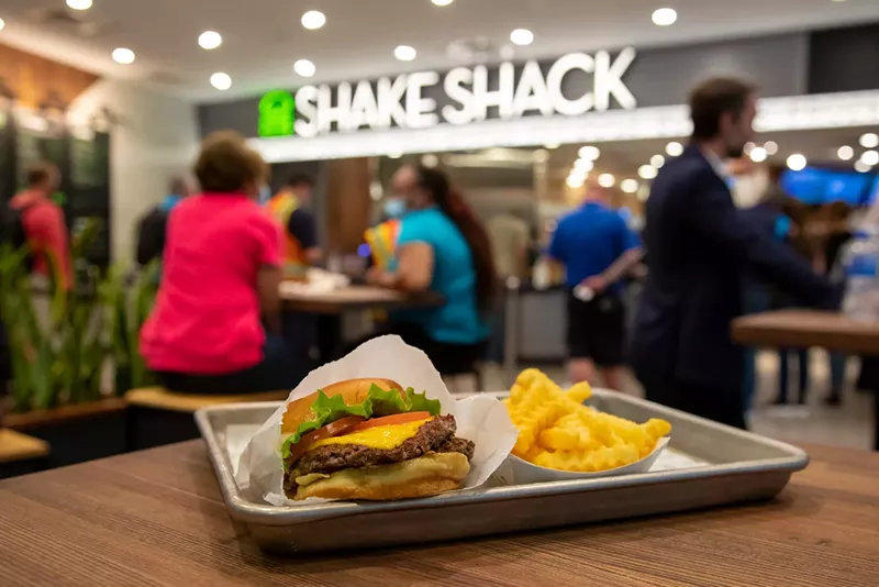 Image: The airport's got another new food concept.