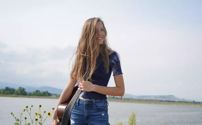 Image: Singer-Songwriter Taylor Shae Won’t Let Her Age Stop Her