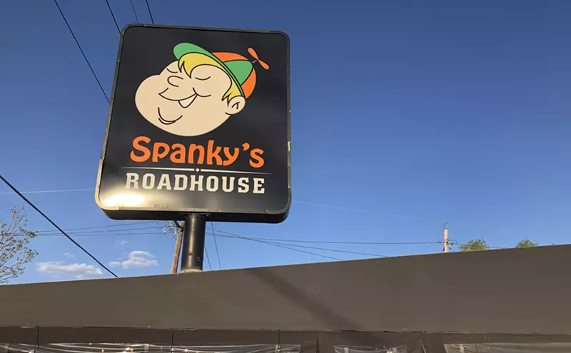 Image: Spanky's Roadhouse Keeps Prices Low for the University Park Neighborhood