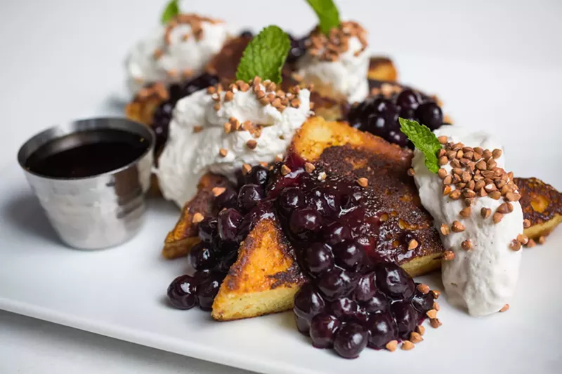 Image: You won’t find French toast like this in a food court.