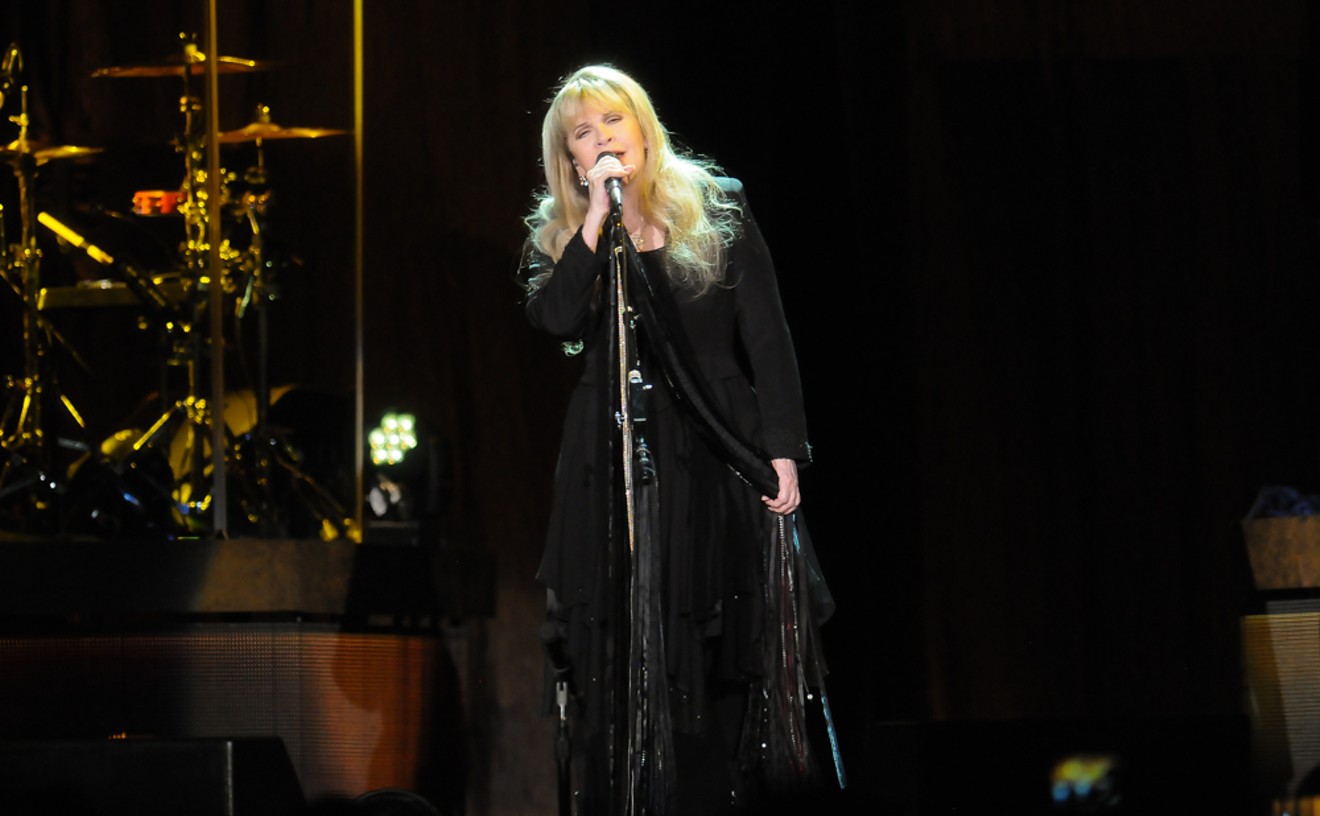Stevie Nicks Reschedules Denver Concert