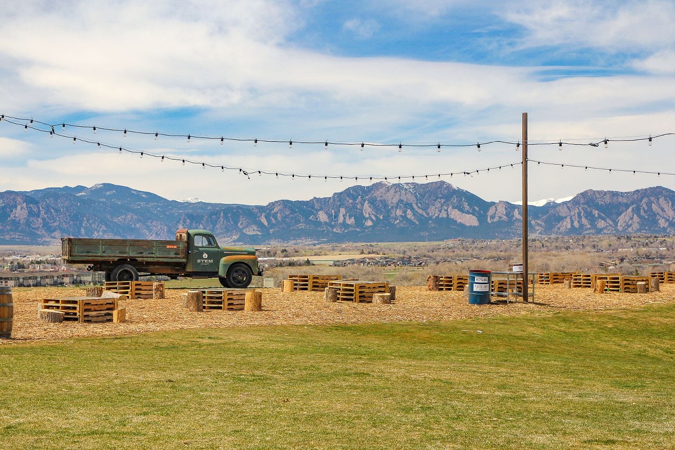 Classic Colorado mountain views are on the menu at Stem Ciders' Acreage.
