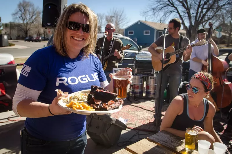 Image: You may have to bundle up, but they're serving up bluegrass, BBQ, beer and doughnuts at Station 26 this weekend.