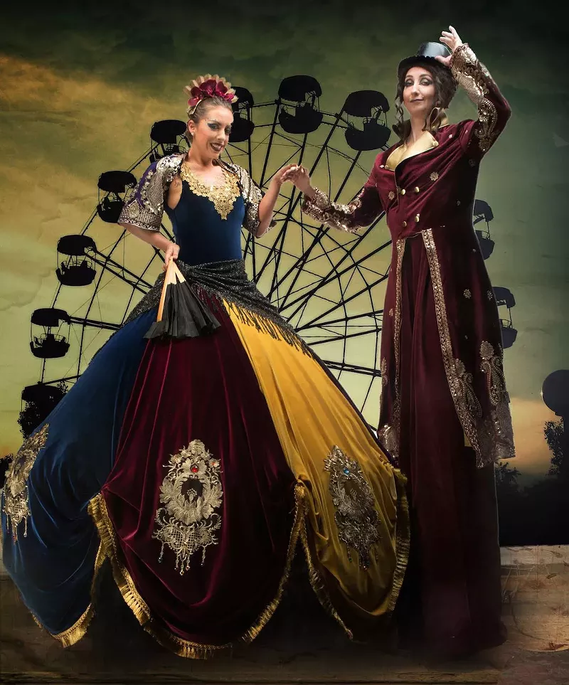 Image: Have a nightcap at the Phantom Circus Witching Hour Cabaret Show.