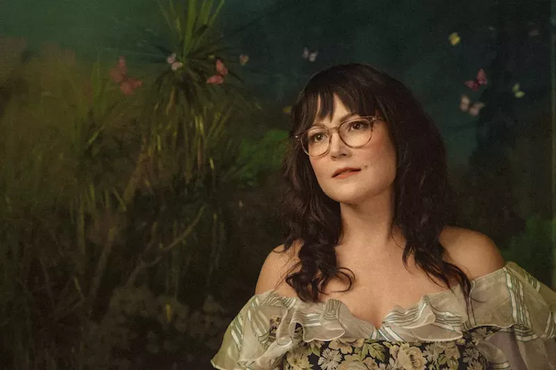 Image: Sara Watkins shares a bill with Shawn Colvin and Marc Cohn on Wednesday.