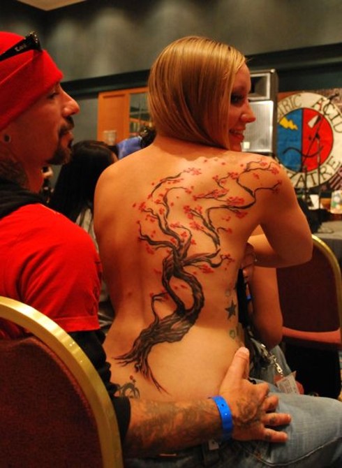 22 Of The Most Striking Underboob Tattoos • Body Artifact