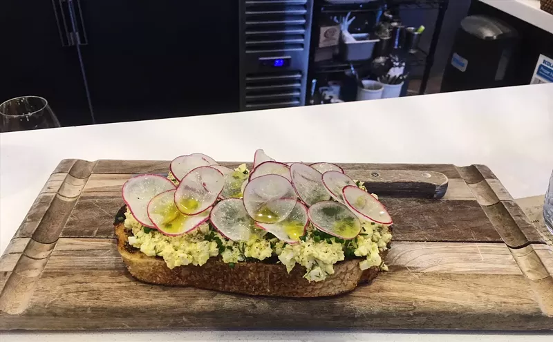 Image: The Happiest Hour: Go Out of Your Way for Annette's Afternoon Menu