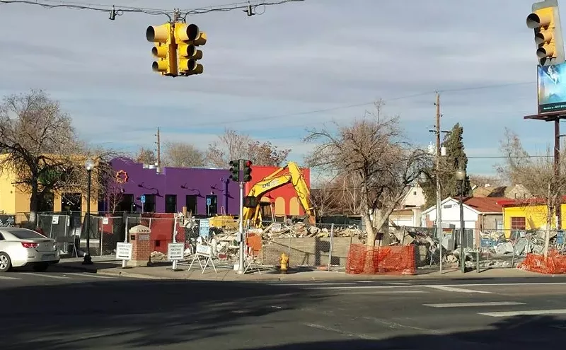 Image: The Original Chubby Burger Drive-Inn Bites the Dust