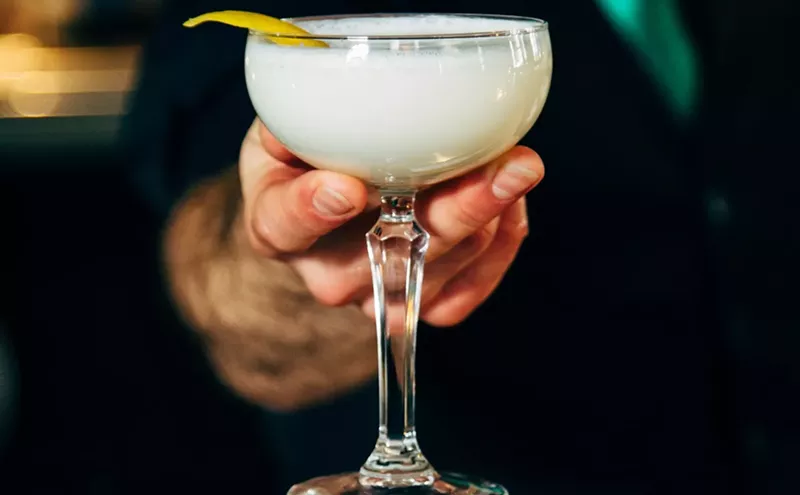 Image: This Class Will Teach You How to Mix CBD and Booze