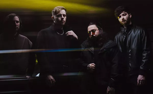 Image: Thousand Below - Buried In Jade Tour