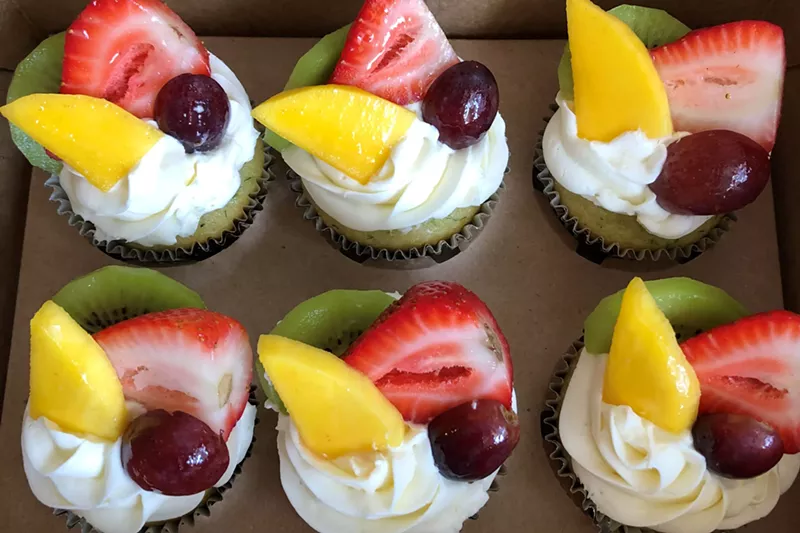 Image: Lala's Bakery does Spring Fling cupcakes or full-sized cakes.