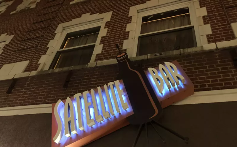 Image: ’Tis the Season for Colfax at the Satellite Bar