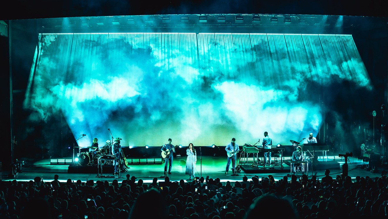 Photos: Kacey Musgraves Concert at Fiddler’s Green Near Denver Dazzles