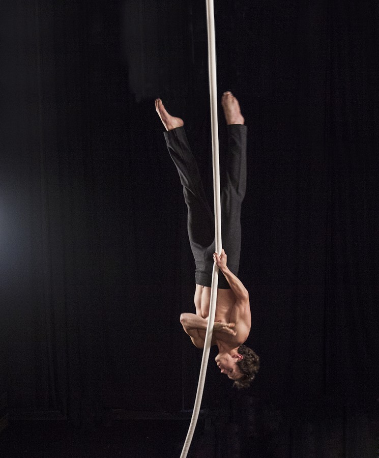 Learn the ropes from Alex Allan at the Frequent Flyers® Aerial Dance Festival 2018. - COURTESY OF FREQUENT FLYERS® AERIAL DANCE