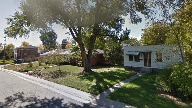 The shooting took place in front of 367 South Jasmine Street (the white house to the right). - GOOGLE MAPS