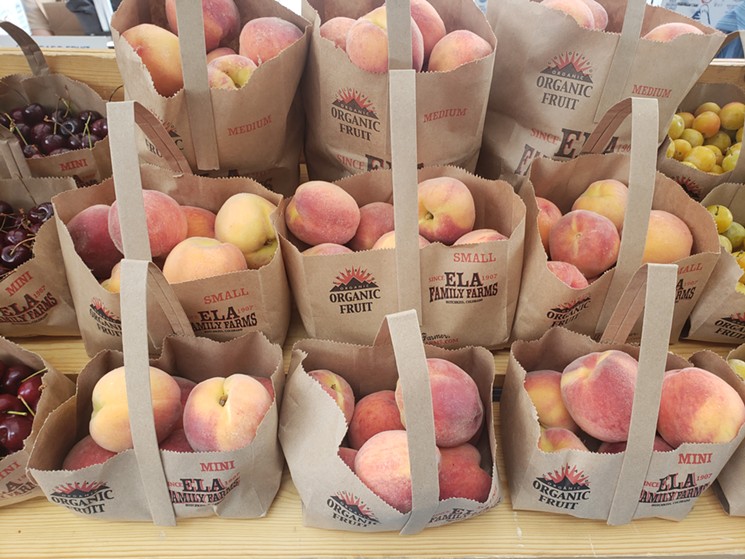 Beautiful peaches from Ela Family Farms. - LINNEA COVINGTON
