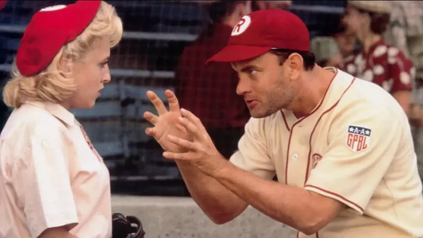Tom Hanks coaches A League of Their Own. - PICTURES OF COLOMBIA
