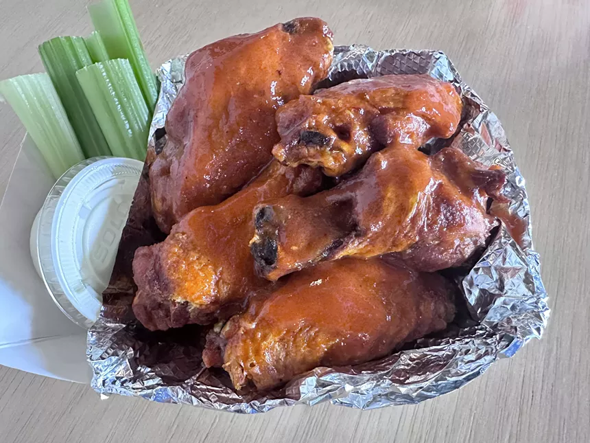 buffalo wings with celery sticks