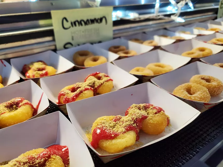 figure eight-shaped doughnuts