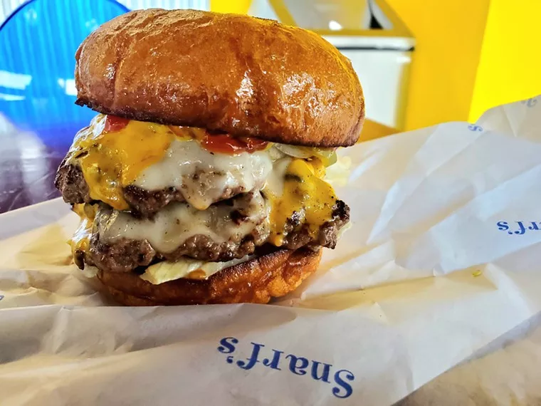 a cheeseburger