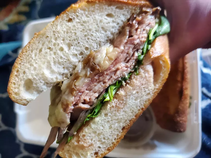 a roast beef sandwich